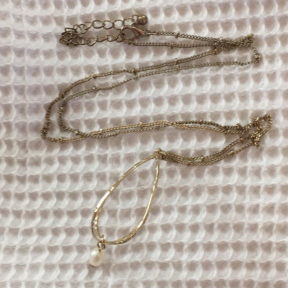 Gold-tone Metal Pearl Sphere Necklace - Picture 7 of 7